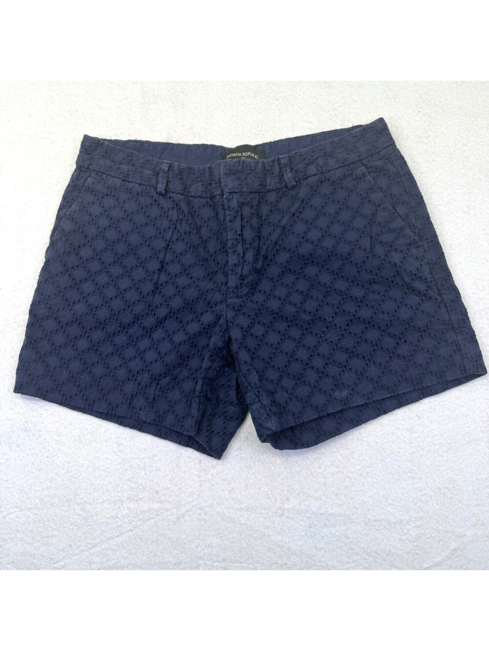 Banana Republic Womens Eyelet Shorts Navy Blue Petite 4P Cotton Summer Casual